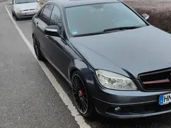 Grau Gebraucht 2007 Mercedes C200 Limousine | 8.500 €