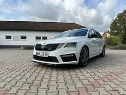 Weiß Gebraucht 2019 Skoda Octavia RS Kombi | 23.500 € (Etwas zu teuer)