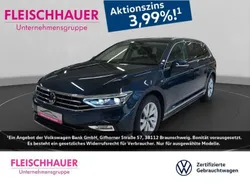 Blau Gebraucht 2023 VW Passat Elegance Kombi | 35.980 € (Fairer Preis)