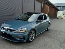 Blau Gebraucht 2019 VW Golf VII Highline Kombi | 17.000 € (Guter Preis)