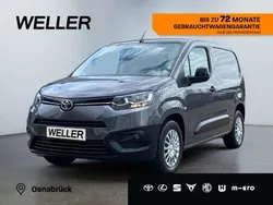 Grau Gebraucht 2022 Toyota Proace City Van | 18.100 € (Etwas zu teuer)