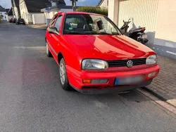 Rot Gebraucht 1997 VW Golf III Kleinwagen | 1.350 € (Guter Preis)