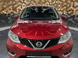 Force red metallic Gebraucht 2015 Nissan Pulsar Acenta Limousine | 8.888 € (Fairer Preis)