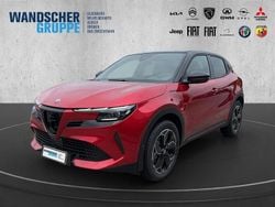Rotschwarz Gebraucht 2024 Alfa Romeo Junior Edizione Speciale SUV | 34.990 € (Fairer Preis)
