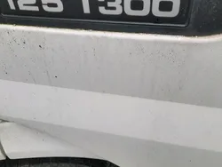 Weiß Gebraucht 2000 Ford Transit Van / Kleinbus | 1.600 €