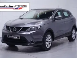 Grau Gebraucht 2016 Nissan Qashqai Acenta SUV | 10.682 € (Fairer Preis)