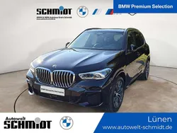 M carbonschwarz metallic Gebraucht 2022 BMW X5 M Sport SUV | 62.890 € (Guter Preis)