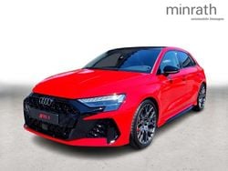 Rot (progressivrot) Neu 2025 Audi RS3 Design Limousine | 66.880 € (Fairer Preis)