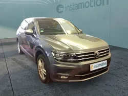 Grau Gebraucht 2021 VW Tiguan Allspace Highline SUV | 31.575 € (Guter Preis)