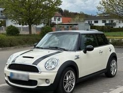 Beige Gebraucht 2007 Mini Cooper S Kleinwagen | 5.500 € (Fairer Preis)