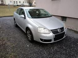 Grau Gebraucht 2006 VW Jetta Limousine | 3.399 € (Fairer Preis)