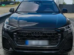 Schwarz Gebraucht 2024 Audi Q8 Ambiente SUV | 93.500 €