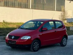 Rot Gebraucht 2010 VW Fox Refresh Kleinwagen | 990 € (Superpreis)