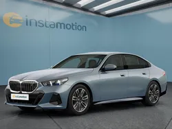 Grün Neu 2025 BMW i5 Limousine | 82.799 €