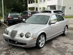 Silber Gebraucht 2003 Jaguar S-Type R Limousine | 7.900 € (Fairer Preis)