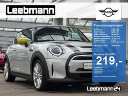 White silver (metallic) Gebraucht 2022 Mini Cooper Kleinwagen | 18.800 € (Fairer Preis)