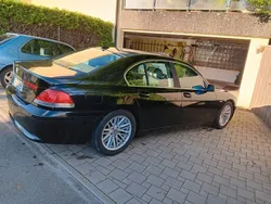 BMW 745