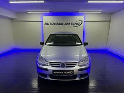 Silber Gebraucht 2007 VW Golf V Trendline Limousine | 2.499 € (Etwas zu teuer)