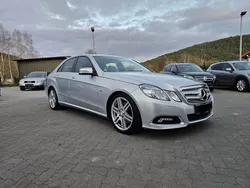 Silber Gebraucht 2009 Mercedes E350 Avantgarde Limousine | 13.500 € (Fairer Preis)