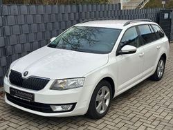 Weiß Gebraucht 2014 Skoda Octavia Elegance Kombi | 4.999 € (Fairer Preis)