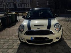 Beige Gebraucht 2009 Mini Cooper S Coupé Coupé | 5.000 €