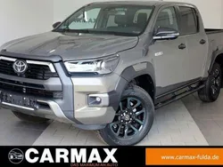 Braun Gebraucht 2024 Toyota HiLux Abholung | 57.500 € (Teuer)