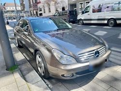 Braun Gebraucht 2006 Mercedes CLS350 Coupé | 8.500 € (Guter Preis)