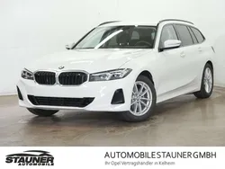 Alpinweiss Gebraucht 2024 BMW 318 Shadowline Kombi | 29.980 € (Superpreis)