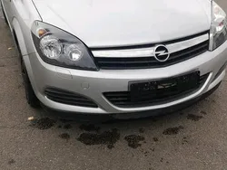 Silber Gebraucht 2005 Opel Astra Coupé | 2.300 € (Fairer Preis)