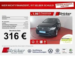 Schwarz (deep black perleffekt) Gebraucht 2024 VW Tiguan Allspace Life SUV | 33.950 € (Superpreis)