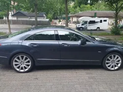 Grau Gebraucht 2011 Mercedes CLS350 Limousine | 18.000 € (Fairer Preis)