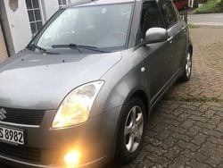 Silber Gebraucht 2008 Suzuki Swift Kleinwagen | 4.550 €