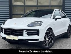 Weiss Gebraucht 2023 Porsche Cayenne SUV | 94.790 € (Superpreis)
