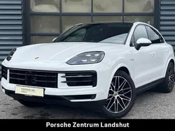 Weiss Gebraucht 2023 Porsche Cayenne SUV | 97.490 € (Guter Preis)