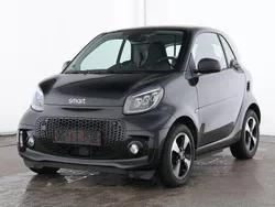 Schwarz Gebraucht 2023 Smart ForTwo Electric Drive Passion Kleinwagen | 14.850 € (Fairer Preis)