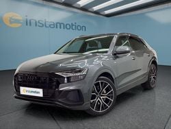 Grau Gebraucht 2023 Audi Q8 SUV | 66.749 € (Fairer Preis)