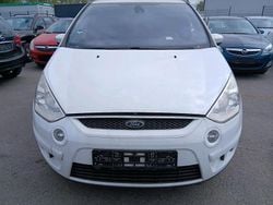 Weiß Gebraucht 2008 Ford S-MAX S Van / Kleinbus | 1.950 € (Superpreis)