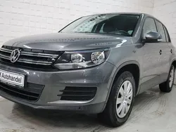 Grau Gebraucht 2011 VW Tiguan Trendline SUV | 9.290 € (Fairer Preis)