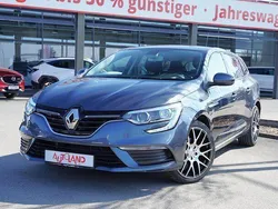 Grau Gebraucht 2018 Renault Mégane GrandTour Kombi | 14.490 € (Etwas zu teuer)