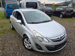Silber Gebraucht 2011 Opel Corsa Satellite Kleinwagen | 2.599 € (Guter Preis)