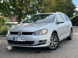 Grau Gebraucht 2016 VW Golf VII Allstar Kombi | 8.250 € (Guter Preis)