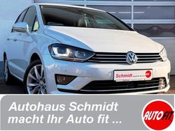 Weiß Gebraucht 2017 VW Golf Sportsvan Highline Van / Kleinbus | 16.500 € (Etwas zu teuer)