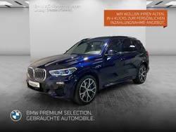 Blau Gebraucht 2021 BMW X5 M Sport SUV | 58.909 € (Etwas zu teuer)