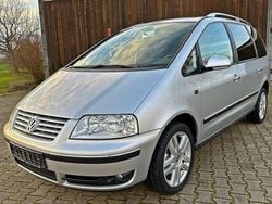 Silber Gebraucht 2007 VW Sharan Van / Kleinbus | 11.900 €