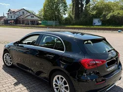 Schwarz Gebraucht 2021 Mercedes A180 Kleinwagen | 20.500 € (Fairer Preis)