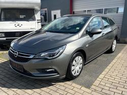 Grau Gebraucht 2017 Opel Astra Kombi | 7.390 € (Fairer Preis)