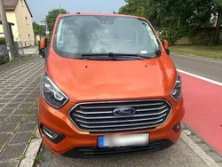 Orange Gebraucht 2019 Ford Tourneo Custom Van / Kleinbus | 33.000 € (Fairer Preis)