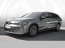 Diabasgrau metallic Gebraucht 2025 VW Passat Elegance Kombi | 37.790 € (Superpreis)
