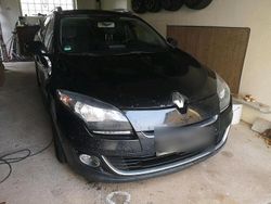 Schwarz Gebraucht 2013 Renault Mégane GrandTour Bose Edition Kombi | 1.200 €