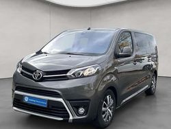 Grau Gebraucht 2022 Toyota Proace Verso Comfort Kombi | 31.460 € (Fairer Preis)
